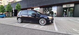 Volkswagen Golf 6 GTI 2.0 TSI - 3