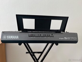 Yamaha PSR - S670 + stojan - 3