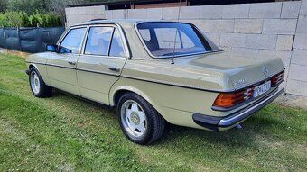 Mercedes 240d - 3