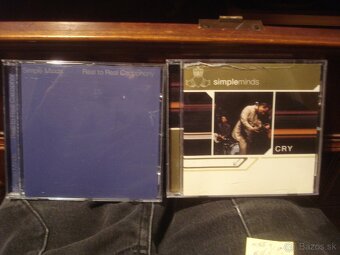 CD N.CAVE B.SOUTH HENDRIX OLDFIELD RAMONES CLASH S.MINDS REM - 3