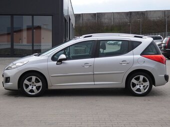 Peugeot 207 1.6 HDI SW panorama digi.klima - 3