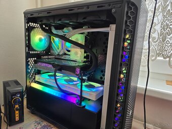 TOP PC s RTX 5090 Suprim Liquid SOC + OLED Samsung 4K 240HZ - 3