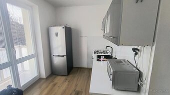 Prenajmem pekný 1 izbový byt v Trnave v širšom centre - 3