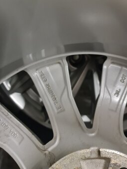 ZIMNA SADA AUDI Q5 5X112 R17 PNEU 235/65 R17 - 3