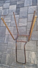 Starý rám na stoličku - 3