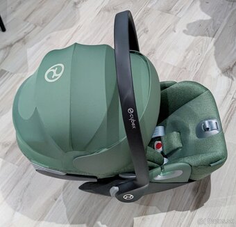 Cybex Cloud T i- Size Plus Platinum - 3