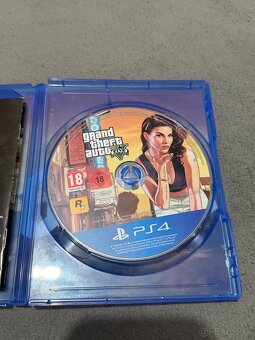 Predám hru na hernú konzolu PS4/PS5 GTA 5 Online - 3