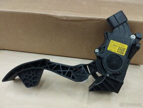 Plynový pedál WV group 2023 "KEEP DOWN" - 3