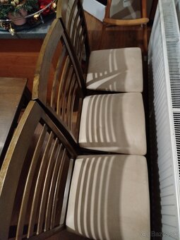 Stôl so stoličkami - 3