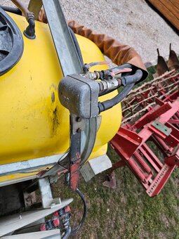 Rosič postrekovač - 3