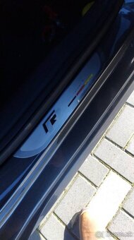 R-LINE prahové lišty VOLKSWAGEN - 3