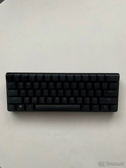 Razer Huntsman Mini (Red switch) - 3