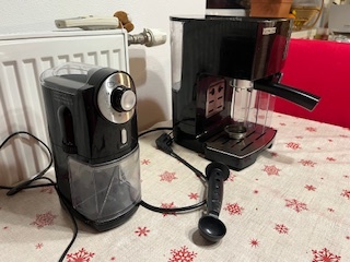 Kávovar s mlynčekom - 3