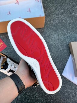 Christian Louboutin - 3