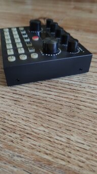 Mix pult - 3