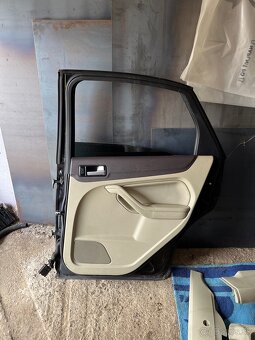 DVERE Ford Focus Hatchback MK2 - 3