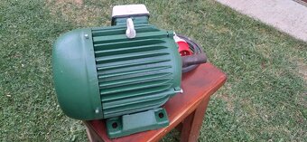 Predám poctivý elektromotor MEZ Mohelnice – 3kW, 1440 ot/min - 3