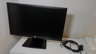 Predám LCD monitor HP - 3
