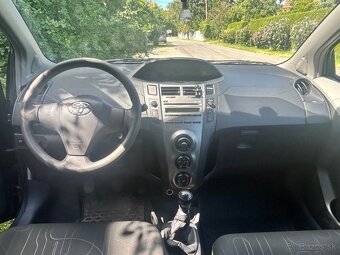 Toyota Yaris 1.3 VVT-I - 3