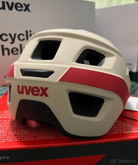 MTB helma UVEX Access - 3
