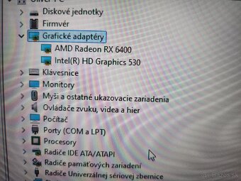 Stolný počítač - 3