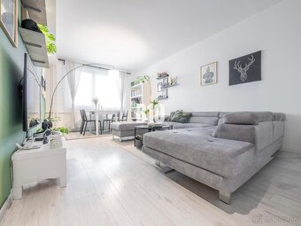 Veľký 3-izbový byt- 2x balkón- Klimatizácia - 3