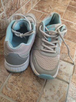 Damske tenisky Lotto za 8eur - 3