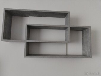 Závesná polica - 3