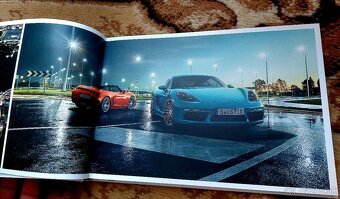 Prospekt Porsche 718 Cayman - 3