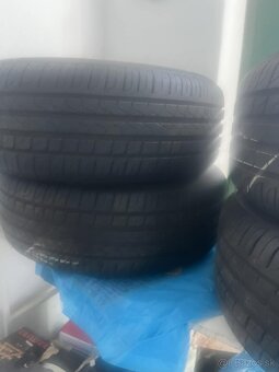 Letne pneu Pirelli P7 215/55 R17 - 3
