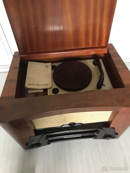 Retro rádio Tesla Tábor 2 - 3