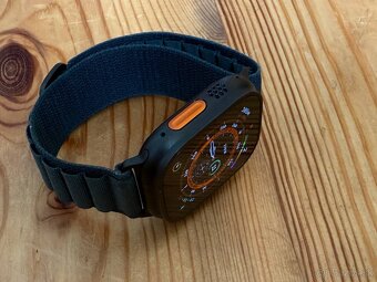 Apple Watch Ultra 2 – čierne - 3