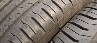Predám 4ks jazdené letné 215/55r17-94V Continental - 3