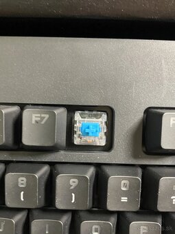 Logitech G PRO TKL - 3