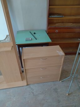 Vesiakova zostava na chodbu - 3