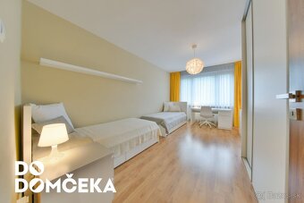 DO DOMČEKA | Vzdušný a kompletne zrekonštruovaný byt s balkó - 3