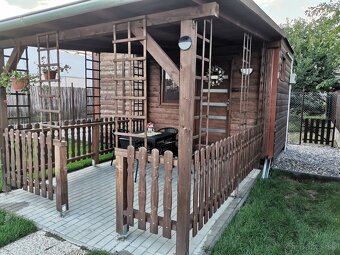 Záhrada s chatkou - 3