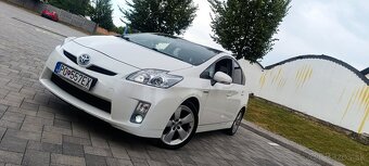 Toyota Prius 1.8 CVT Hybrid - 3