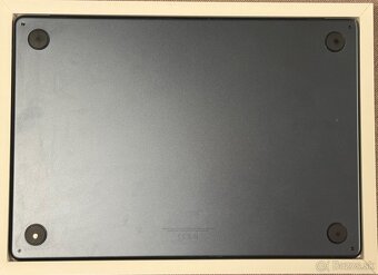 Apple Macbook Air M2 15” poškodený displej - 3