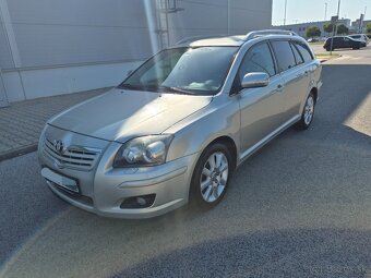Predám Toyota avensis Combi Faclieft 2.2D D4 110kw r.v.2007 - 3