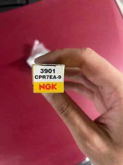 Zap. sviecka pre CB125F - 3