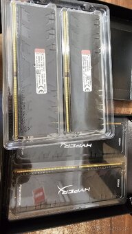 RAM 16GB KINGSTON HYPERX PREDATOR DDR4 3200MHZ 4X4GB - 3