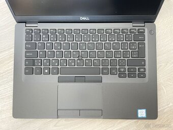 Výkonný pracovný notebook Dell Latitude 5400 - 3