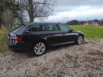 Škoda Superb combi 4x4 DSG  140kw r.v.6/2016 - 3