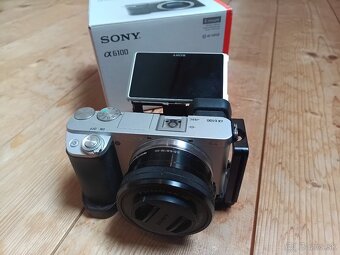 Sony A6100 s objektívom 16-50 - 3