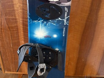 Predám snowboard 156cm - 3