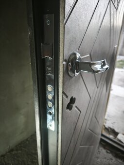 Vchodové dvere nové 90 - 3