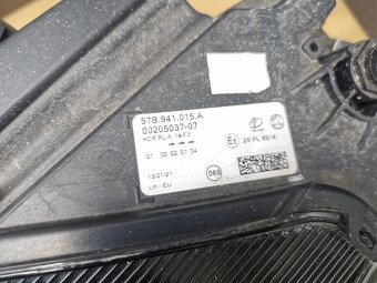 KAROQ LAVE PREDNE SVETLO 57A941015A - 3