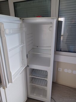 Chladnička s nrazničkou - 3