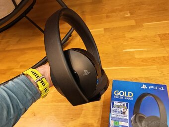 Predam sluchatka Playstation - 3